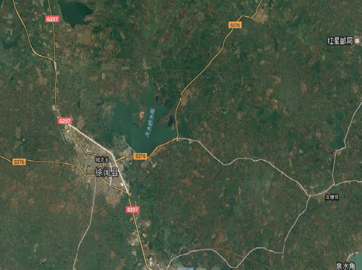 图1场址地理位置卫星图.png
