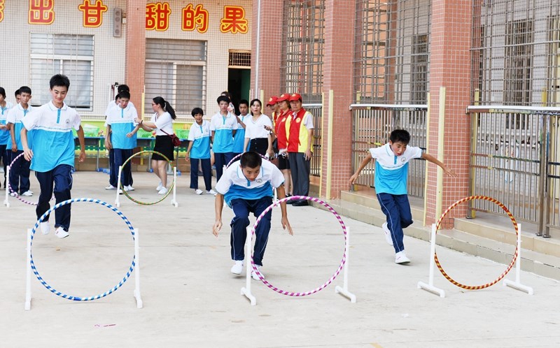 图四：体育运动比赛.jpg