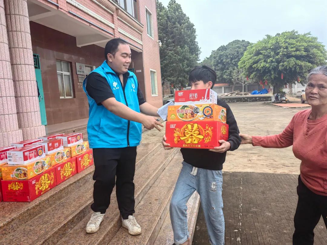 自动转存图片