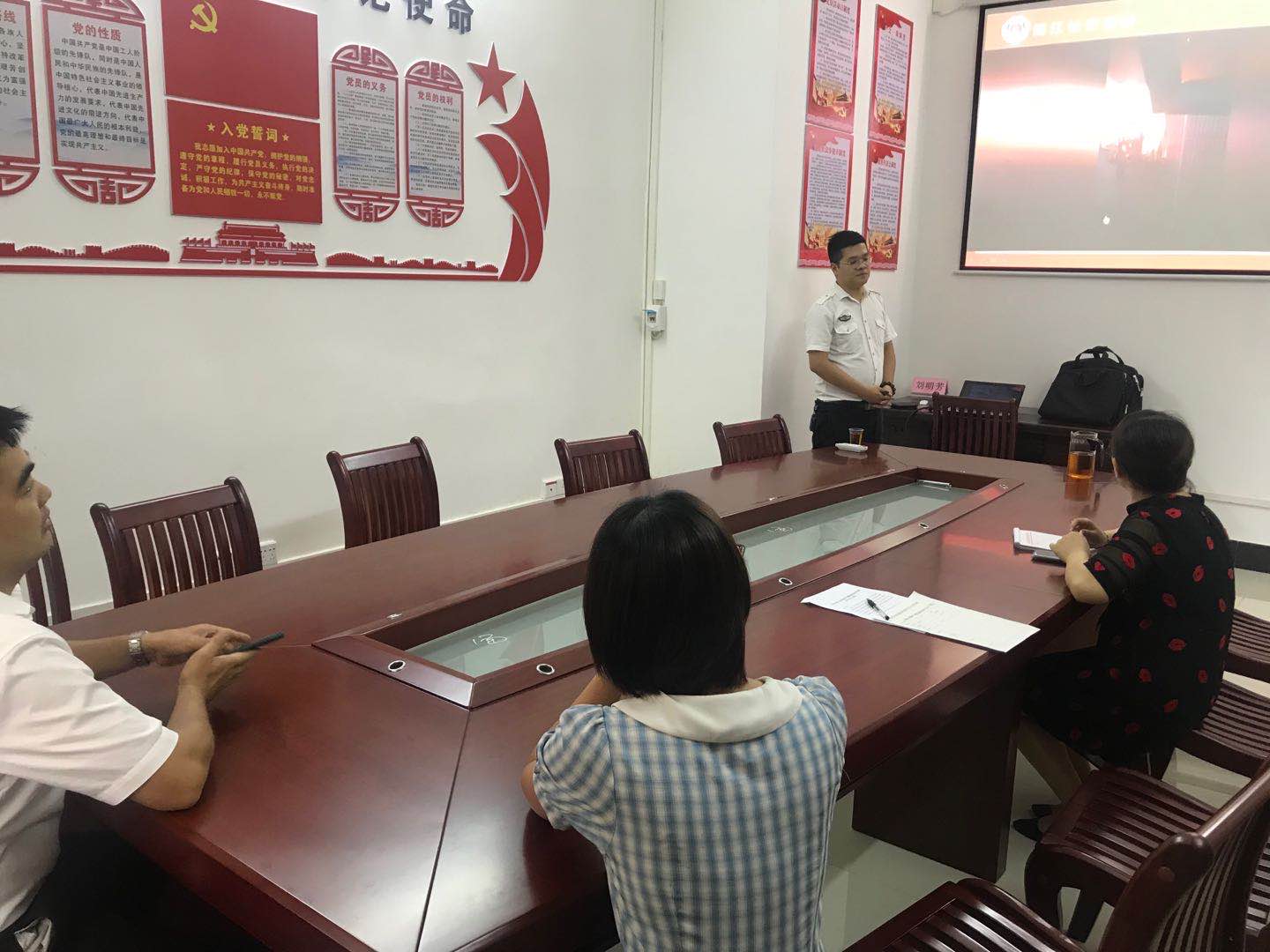 微信图片_20208.19.jpg
