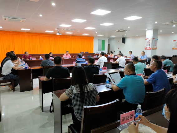 学习座谈会 学习座谈会