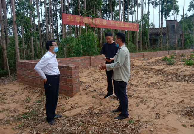县自然资源局郑振强局长率队检查指导下洋镇森林防火